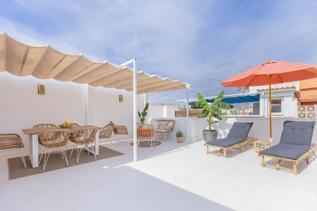 Downtown Flat With 46 Sqm Private Rooftop Terrace Malaga Exterior photo