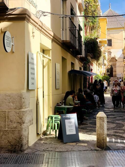 Downtown Flat With 46 Sqm Private Rooftop Terrace Malaga Exterior photo